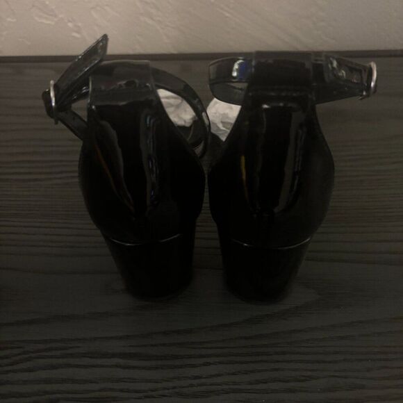 NEW! Steve Madden Girls Shoes Carrson Heeled Sandal, Black Patent, 5 - 1164 - Picture 2 of 2